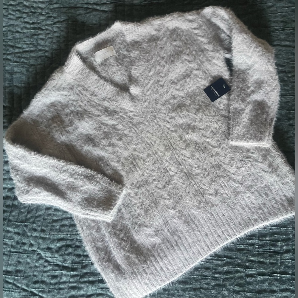 Lucky Brand Sweater V Neck Fuzzy Cable Knit Gray Soft Casual size M